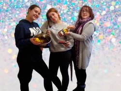 Mama-Mia.jpg Mama-Mia.jpg