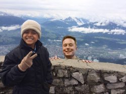 elon musk visit.jpg elon musk visit.jpg