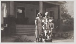 Marilyn, Ben Jr. & Gary Gammons & Lucy Coltrane - Smithfield chrisdesign.jpg Marilyn, Ben Jr. & Gary Gammons & Lucy Coltrane - Smithfield chrisdesign.jpg