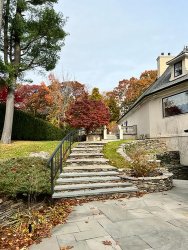 stairs w railing_12.jpg stairs w railing_12.jpg