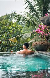 Screenshot_20220517-185041_Gallery.jpg Screenshot_20220517-185041_Gallery.jpg