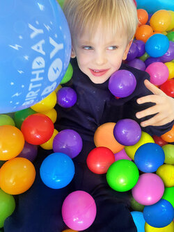 balles.jpg balles.jpg