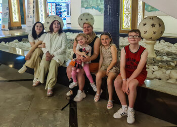 look-away-fix-merged.-croppedjpg.jpg look-away-fix-merged.-croppedjpg.jpg