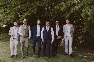 230610-taketheheart-farm-wedding-anna-ollie-105.jpg 230610-taketheheart-farm-wedding-anna-ollie-105.jpg