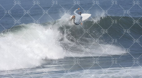 surfboarding desat.jpg