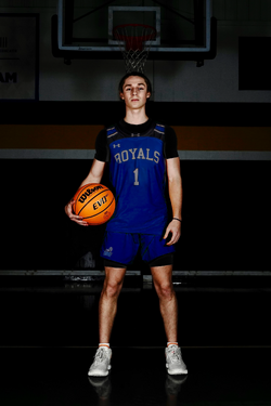 New uniform 2 v2.png