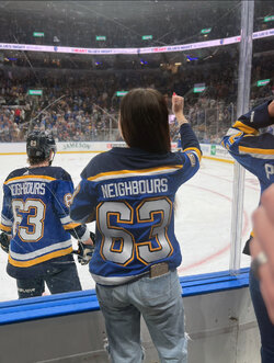 HockeyFriend.jpg HockeyFriend.jpg