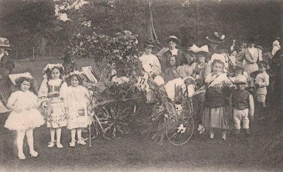 Childrens Fete 1908.jpg