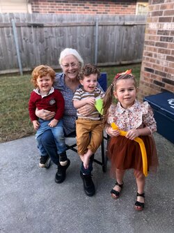 Grandkids.jpg Grandkids.jpg