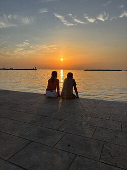 sunset-remove-flip-flops-adj.jpg