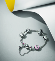 __02_TEST_JB-NewBlack.jpg __02_TEST_JB-NewBlack.jpg