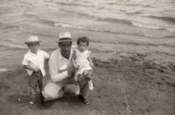 mac 35 dad 4 deb 18mo is this derward001-p1cl7hlbkgn9c128j1k7jvm0uuc.png