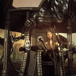 The Dragons Queen Throne.jpg