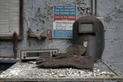 Reomive the sign.jpg