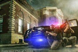 article-2638234-1E26988E00000578-431_634x422.jpg article-2638234-1E26988E00000578-431_634x422.jpg