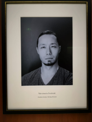 StraightEye.png StraightEye.png