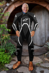 Suit-2.jpg Suit-2.jpg