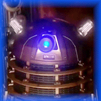 Doctor-Nine-vs-Daleks-3a.gif